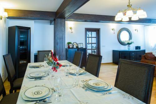 Hostal Bran Monte Crai Chalet