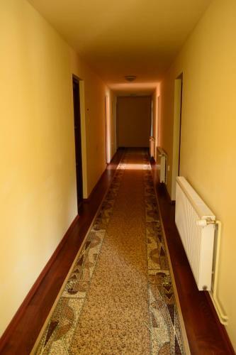 Hostal Pensiunea Floare De Colt