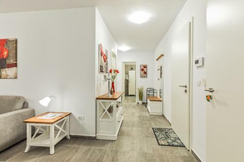 Elegant Sophia's Apartment