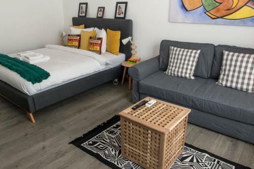 Premium Apartment By Mrg