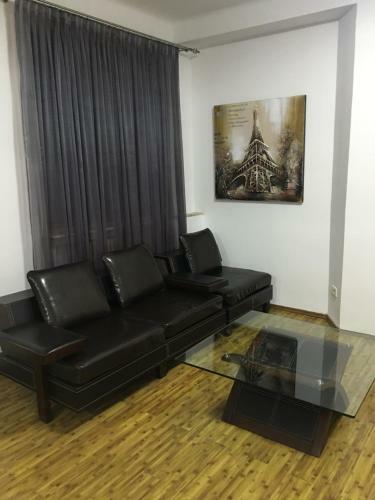 Ultra Central Deluxe Apartment