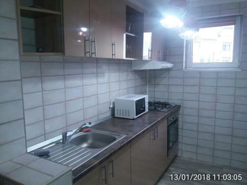 Bratianu Apartments