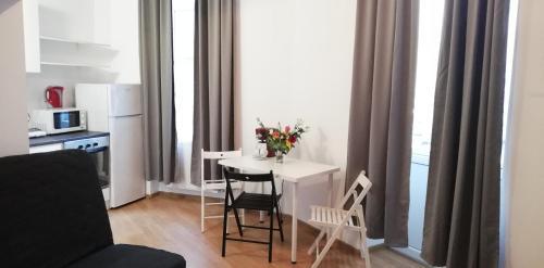 Apartamento Studio Piata Amzei Nr.1 (8 B)