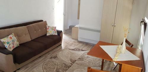Hostal Collias