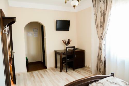 Hostal Pensiunea Sarmis Cristal