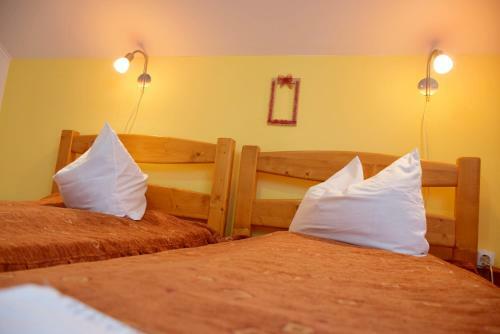 Hostal Pension Tofalvi