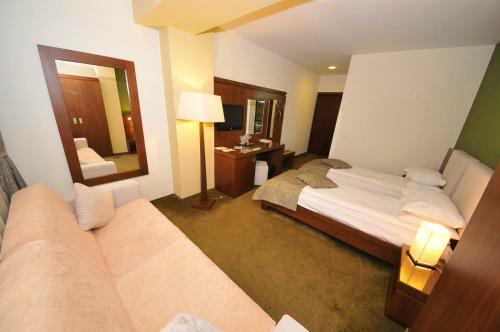 Albergue Hotel Royale