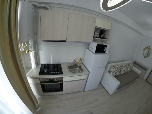 911 Mamaia Apartments