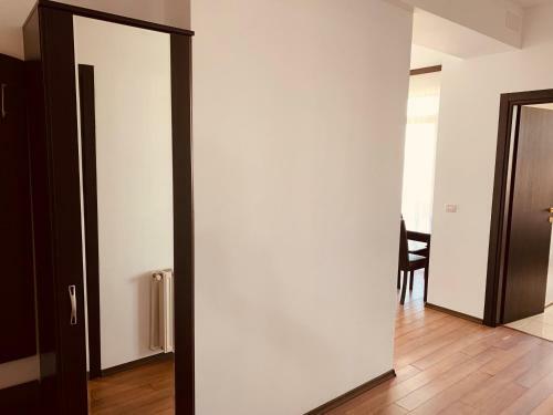 David Summerland Apartments Mamaia