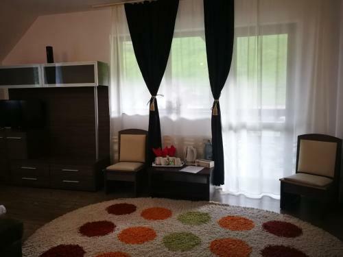 Hostal Casa Cu Flori
