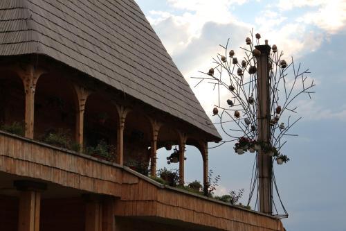 Hostal Casa Raluc?i