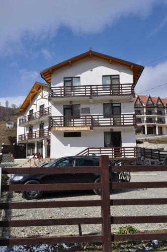Hostal Pensiunea Adelante