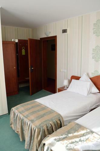 Hotel Rusu