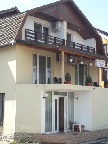Hostal Pensiunea Krystinne