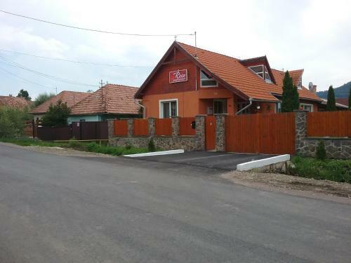 Hostal Pensiunea Rose