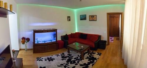 Monika's Bright Apartment