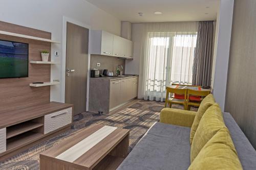 Aparthotel Plaza35