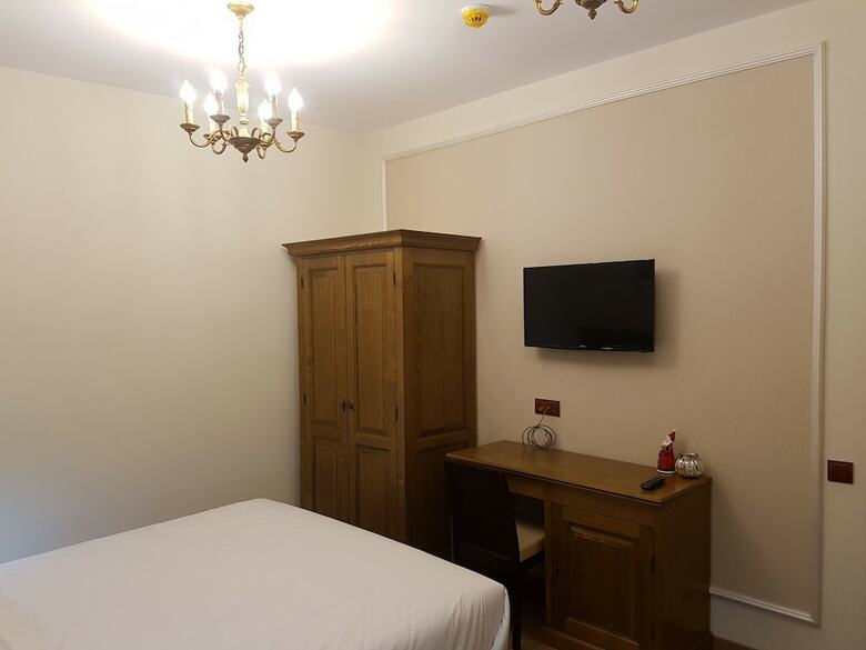 Hostal Pensiunea Kant