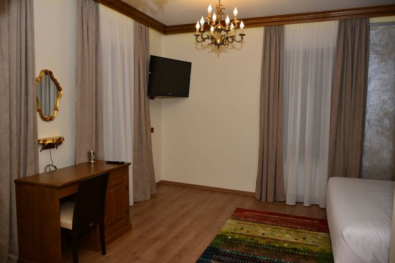 Hostal Pensiunea Kant