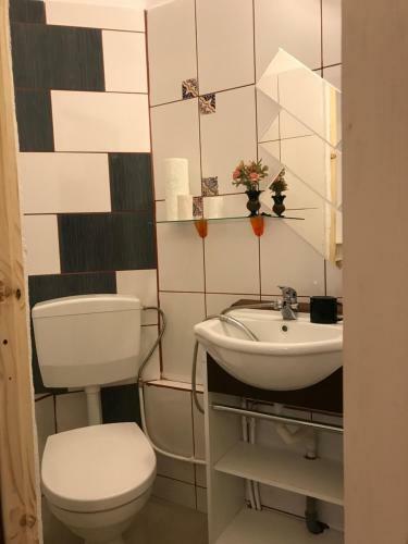 Hostal Villa Maria S