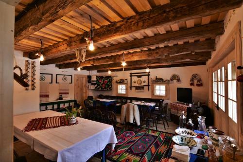 Agroturismo Iz De Maramures (adults Only)