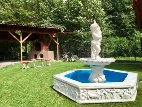 Hostal Pensiunea Silva Dobra