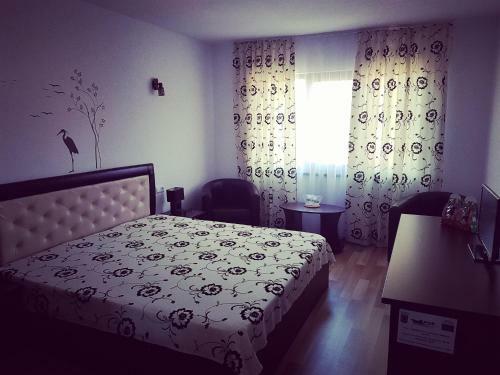 Bed & Breakfast Pensiunea San-mar