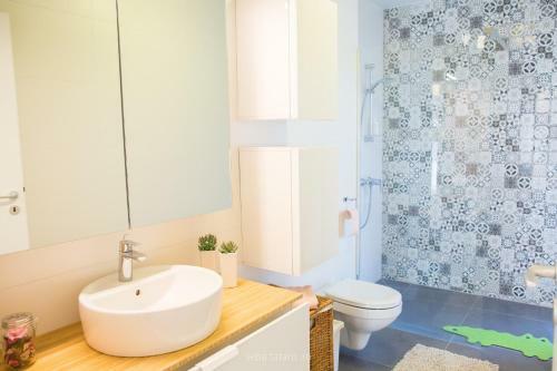 Spacious & Bright New Apartment For Full Comfort