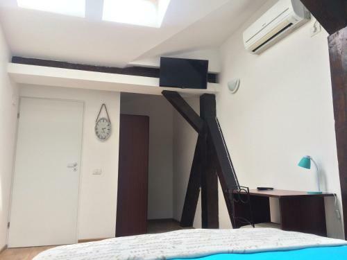 Emilia Apartment