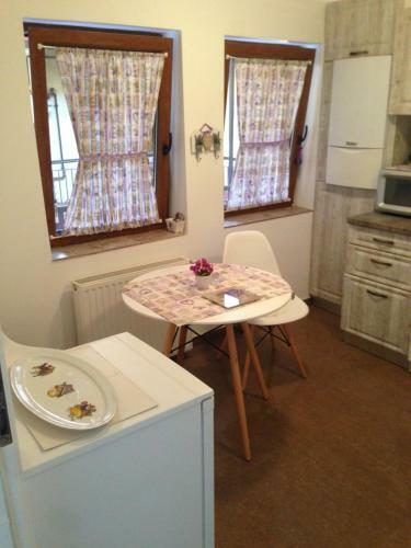Emilia Apartment