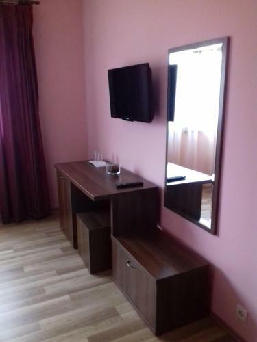 Hostal Pensiunea Damiris