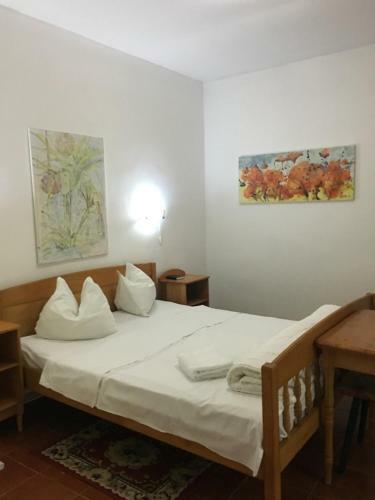 Hostal Casa Ad-ella 2