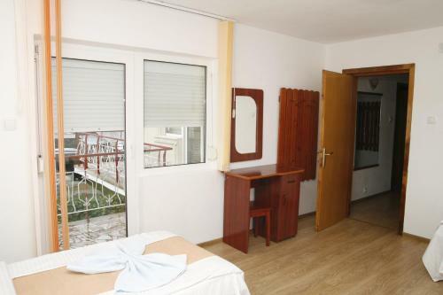 Hostal Vila Casa Blanca Mica