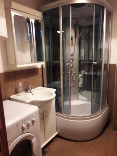 Elegant 2 Studio Apartment
