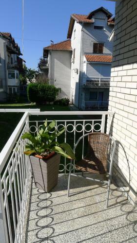 Apartment Style