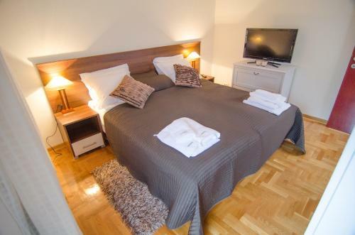 Apartments Biser