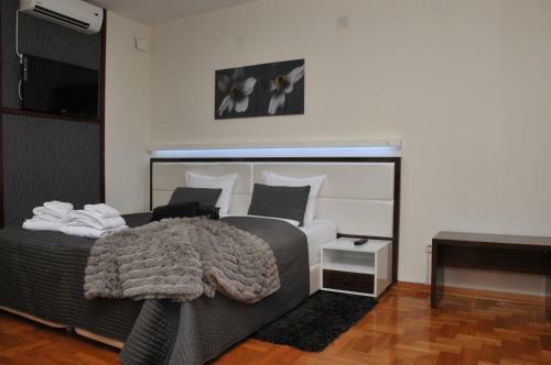 Apartments Biser