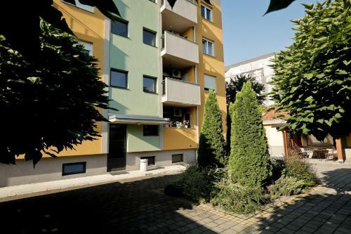 City Park Apartment