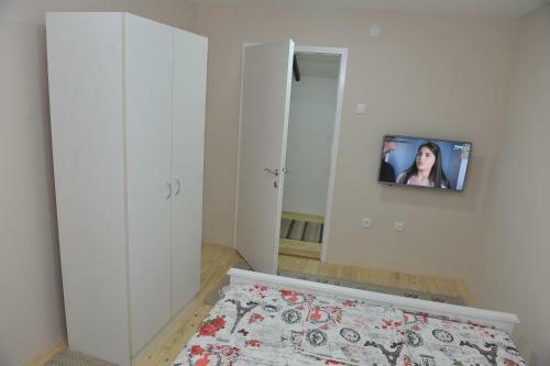 Golden House Apartments