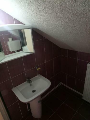 Hostal Apartments And Rooms Vicko