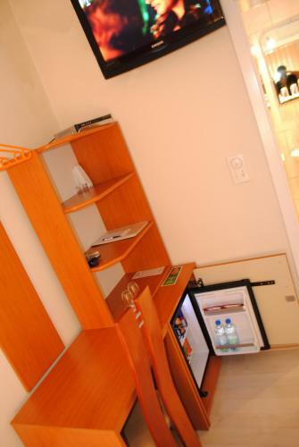Hostal Vila Delux