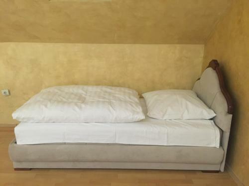 Hostal Vila Kristina