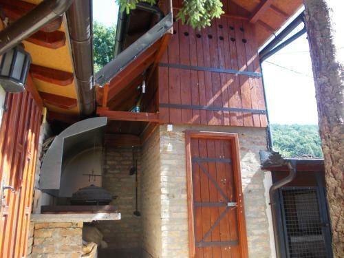 Bed & Breakfast Ku?a Za Odmor "karalic"
