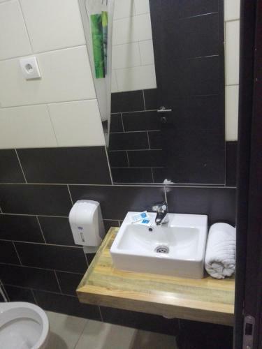Hostal Sleep&go Guest House
