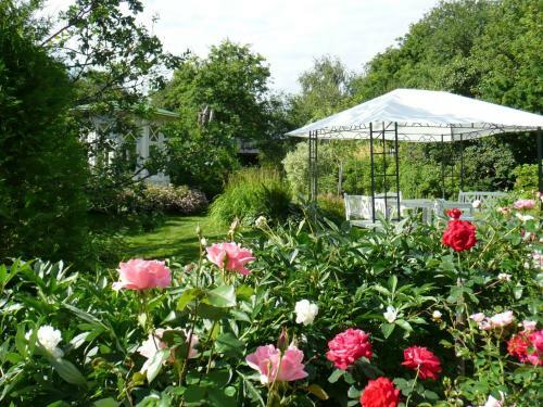 Bed & Breakfast L�nsmansg�rden �dalen