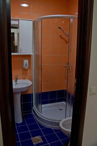 Garni Hotel Tri "o"