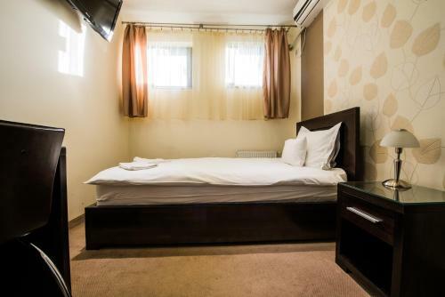 Hostal Guesthouse Villa Milano
