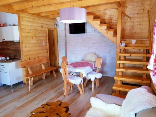Lodge Ljubiska Previja