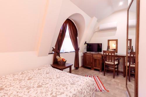 Hostal Ni? Downtown Apartments & Rooms