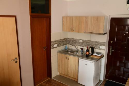 Athos Apartments